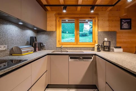 Glaciers Chalet Cheminee Vue Confort Calme House in Les Houches