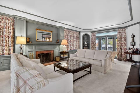 The Spalding House Comfort in Visalia home House in Visalia