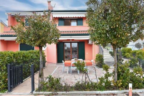 Villaggio dei Fiori Apartment in Caorle