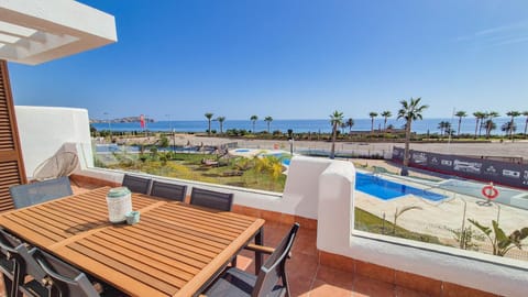 Natural landscape, View (from property/room), Balcony/Terrace, Pool view, Swimming pool