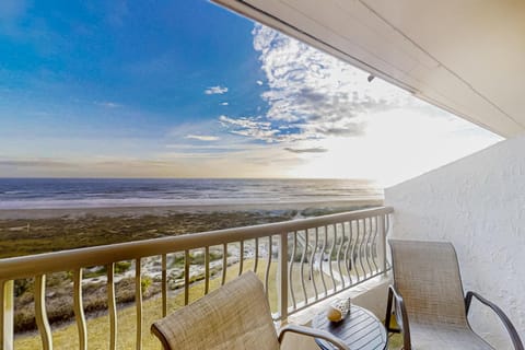 Day, View (from property/room), Balcony/Terrace, Seating area, Sea view