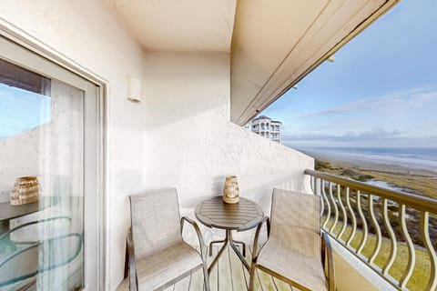 Day, View (from property/room), Balcony/Terrace, Living room