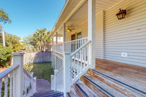 Property building, Day