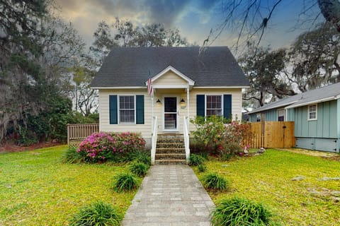Property building, Day, Garden view