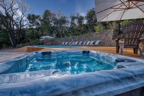 Hot Tub, Spa and wellness centre/facilities