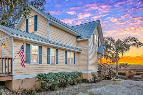 Property building, Natural landscape