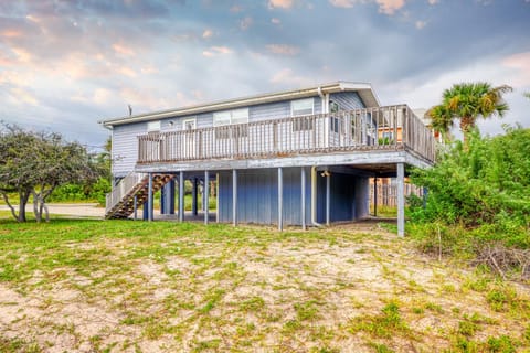 Property building, Day, Natural landscape