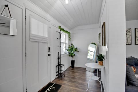 Living room, Decorative detail