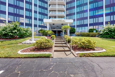 Property building, Spring, Day