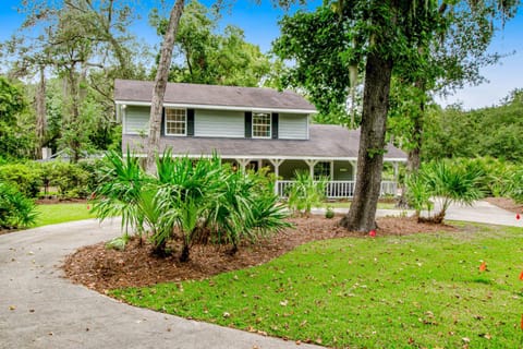 Property building, Spring, Day