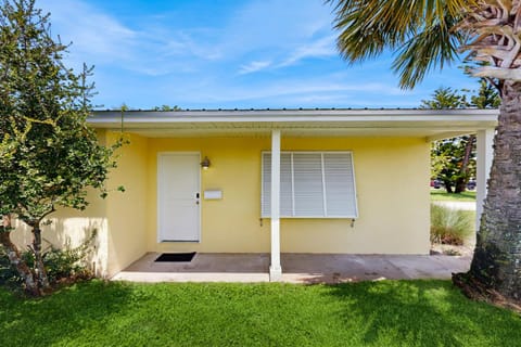 Property building, Day, Garden view