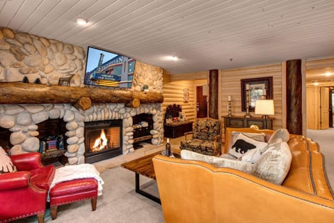Abode at Black Bear 103 House in Deer Valley