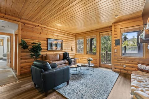 Abode at Black Bear 353 House in Deer Valley