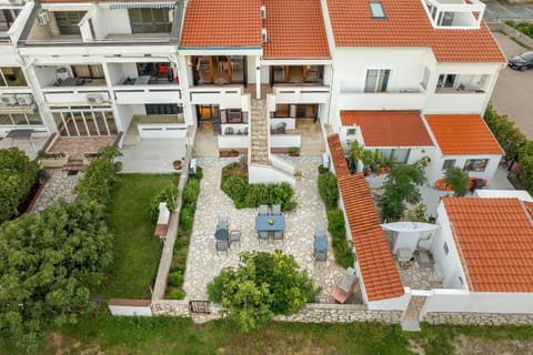 Property building, Garden, Garden