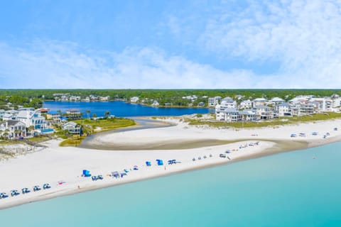 Staff, People, Neighbourhood, Natural landscape, Fishing, Other, Beach, Beach, Canoeing, Hiking, Cycling, Diving, Pets, Guests, Sports, children, Family, sunbed, sunbed, wedding