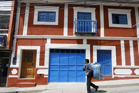 Property building, Facade/entrance