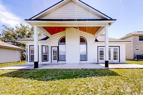 Property building, Day