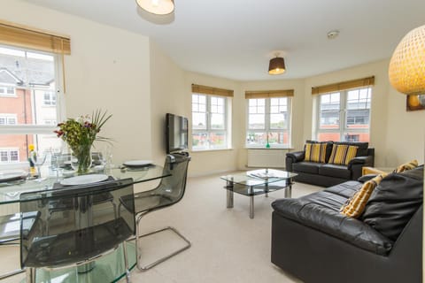 Staff, Staff, People, Living room, Seating area, Dining area, Family, Family