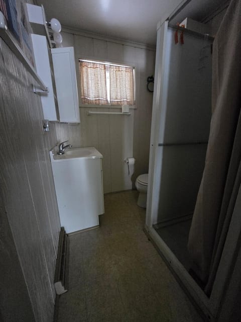 Lakeside Family Retreat on Lake Winnipesaukee Villa in Lake Winnisquam