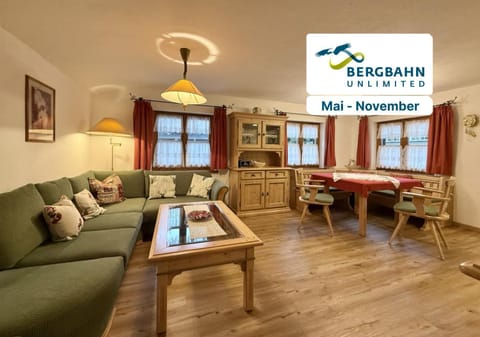 Living room, Seating area, Evening entertainment