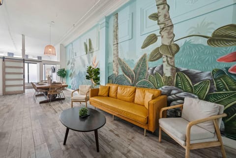 Downtown Gaslamp Getaway Stylish 4BR APT Apartment in Gaslamp Quarter