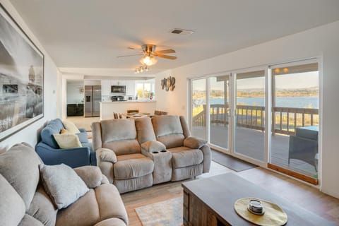 Waterfront Getaway on Lake Elsinore with Swim Spa House in Lake Elsinore