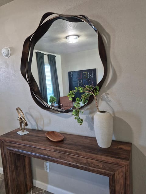 Stylish Newly Remodeled Home with Putting Green House in Lewisville