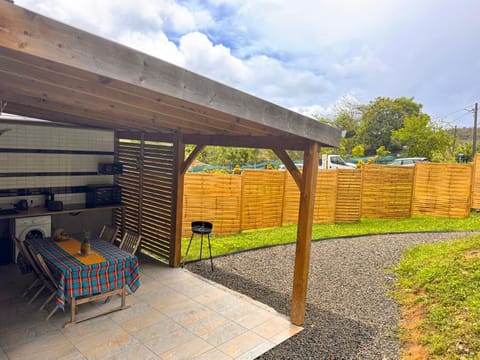 Garden, Garden, Balcony/Terrace