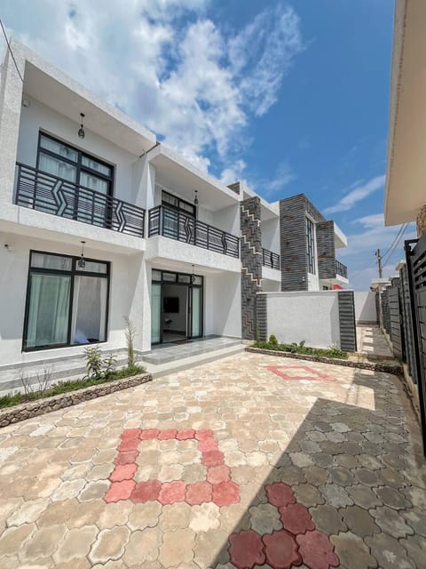 Property building, Balcony/Terrace