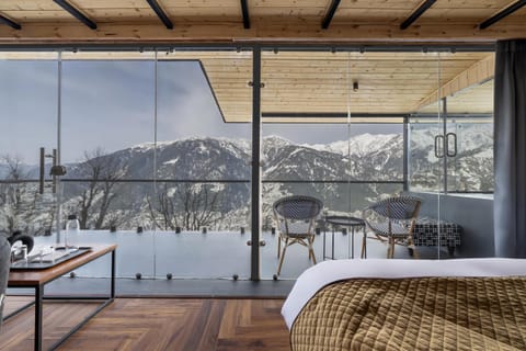 Bed, Winter, View (from property/room), Balcony/Terrace, Photo of the whole room, Bedroom, Mountain view