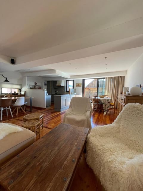 Chalet le refuge Chalet in Huez