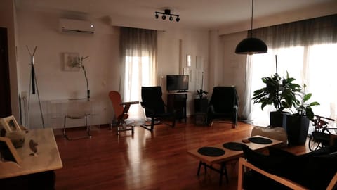 TV and multimedia, Living room, internet