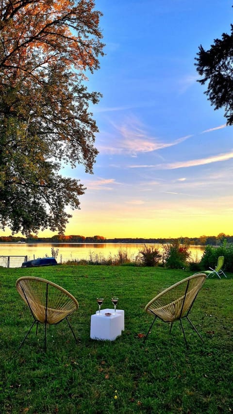 Garden view, Lake view