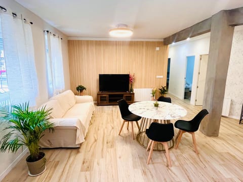 Lounge or bar