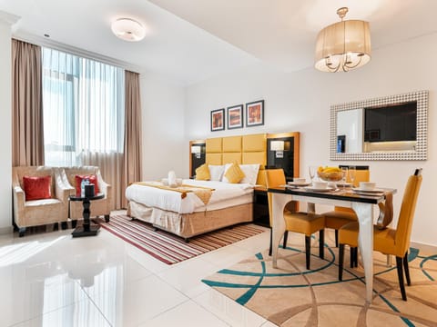 Communal lounge/ TV room, Living room, Seating area, Bedroom