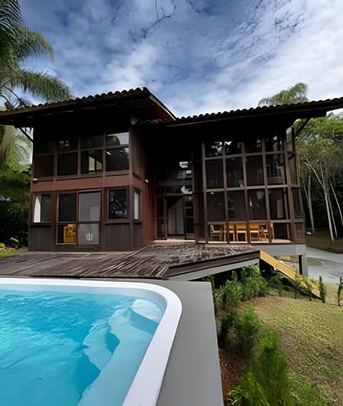 Property building, Day, Garden, Balcony/Terrace, Garden view, Pool view, Swimming pool, Swimming pool