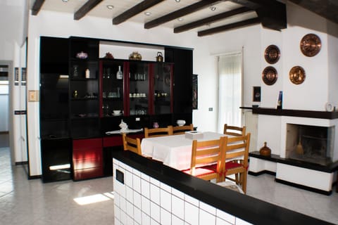 Iris Apartment in Levico Terme