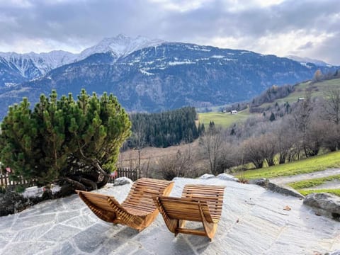 Holiday Home Casa Campanula by Interhome House in Canton of Grisons