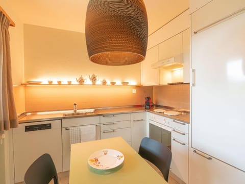 Apartment Chesa Tscheppa 1 by Interhome Apartment in Samedan