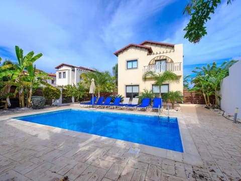 Holiday Home Protaras Ferienvilla AV6 by Interhome House in Protaras