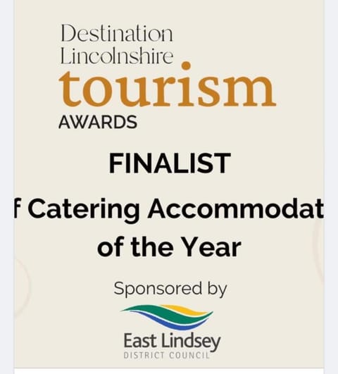 Lincoln Holiday Retreat Lodge with Private Hot Tub House in Lincoln