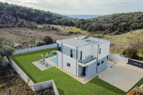 Villa Rosignola in Pula by Istrabook Villa in Varoš