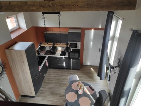 Property building, Kitchen or kitchenette, Living room