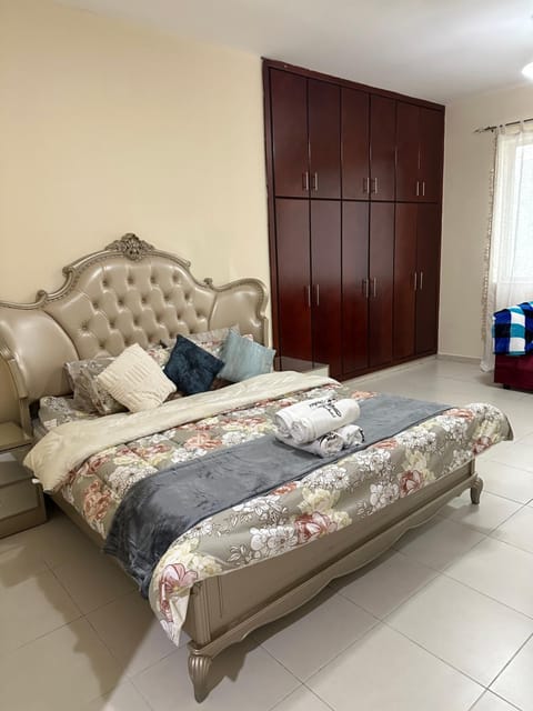 Bed, Bedroom, wardrobe