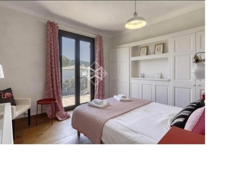 Holiday Home Villa 200 Meter vom Pramousquier Strand by Interhome House in Rayol-Canadel-sur-Mer