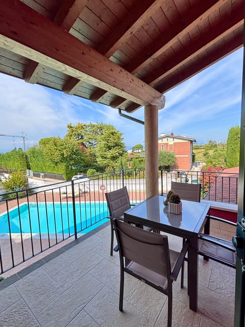 Pool view, Swimming pool