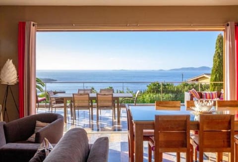 Dining area, Sea view