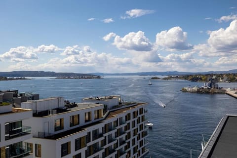 Property building, Nearby landmark, Day, Natural landscape, Balcony/Terrace, Sea view