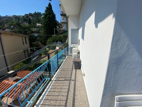 Arcobaleno Apartment 500 meters from the sea Apartment in Albissola Marina