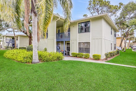Property building, Day, Garden view
